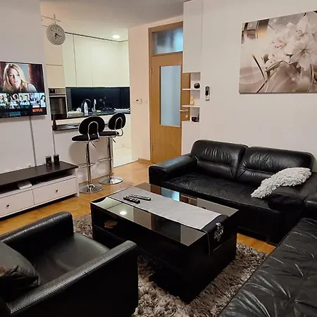 Apartman Family Place Donje Mladice